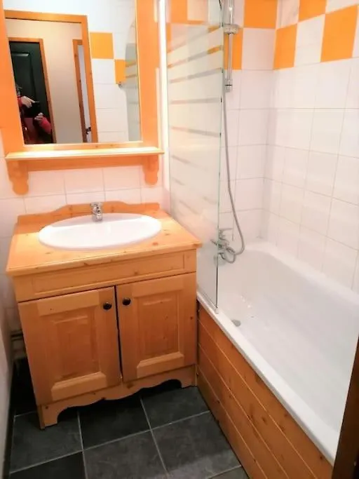 Appartement F2 Au Pied Des Pistes Valloire Apartment
